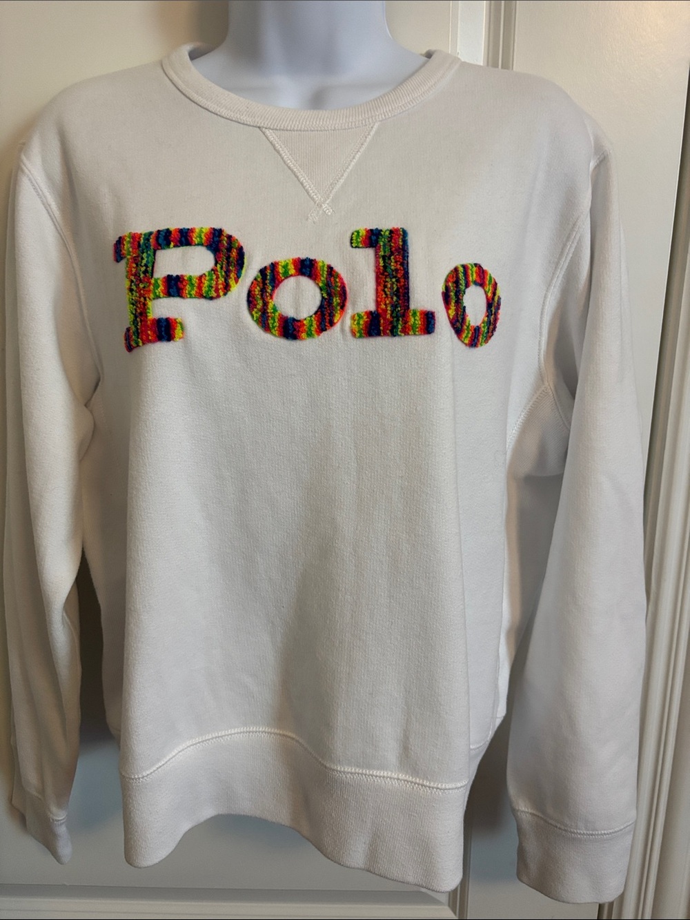 Polo by Ralph Lauren White Crewneck with Multicolor Textured Logo sweatshirt. L